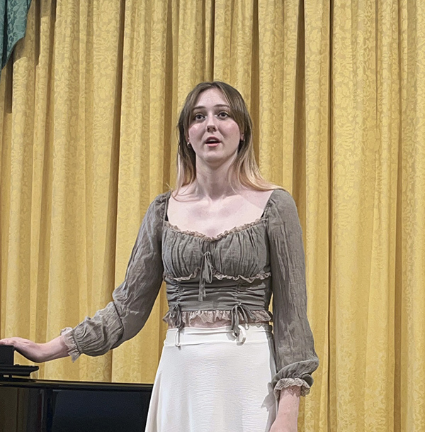 Emma Parrott, soprano, San Diego, California